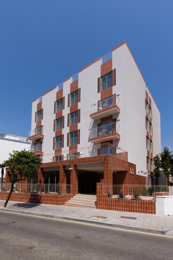 Terra Aurea Aparthotel Salou Zewnętrze zdjęcie