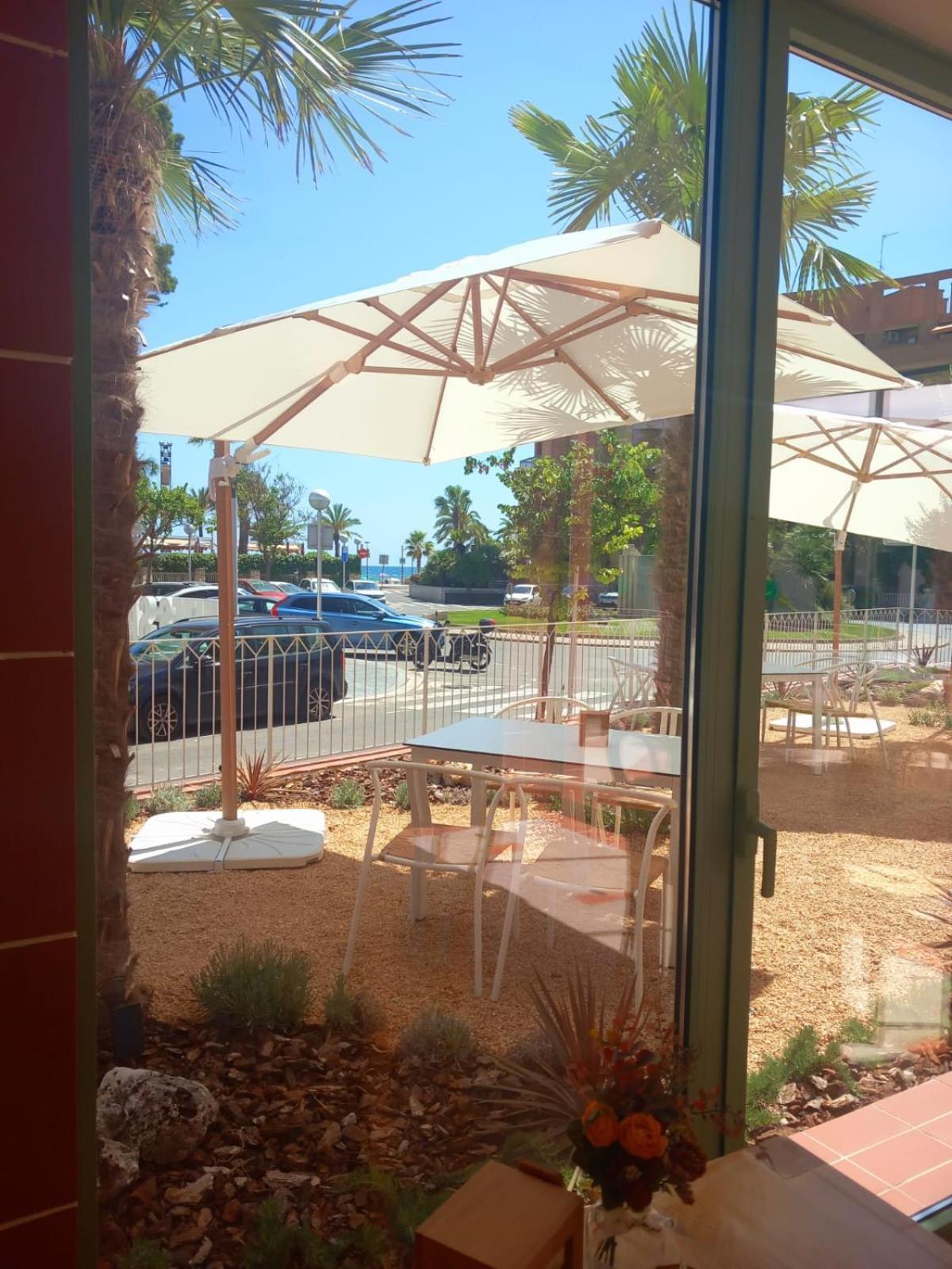 Terra Aurea Aparthotel Salou Zewnętrze zdjęcie